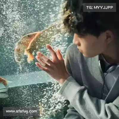 束鹏存
